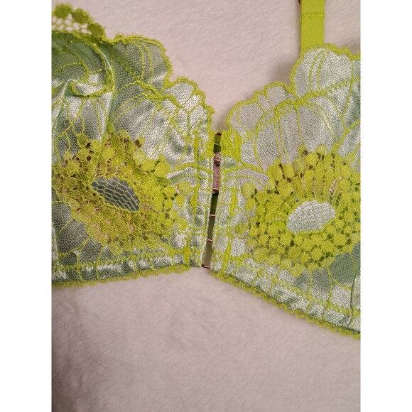 Savage Fenty Perfect Poppies Lace Bralette Seashell Poppylicious Size XL NWT - Picture 7 of 10